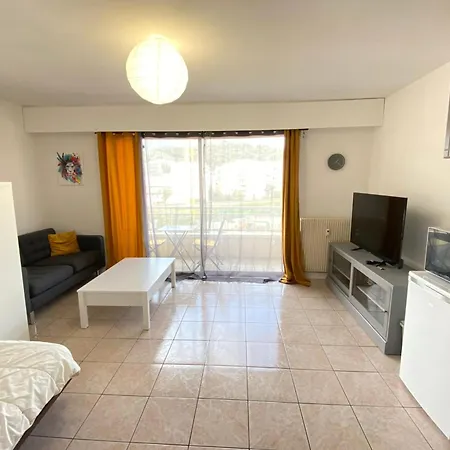 06bq Close To The Apartment Roquebrune-Cap-Martin