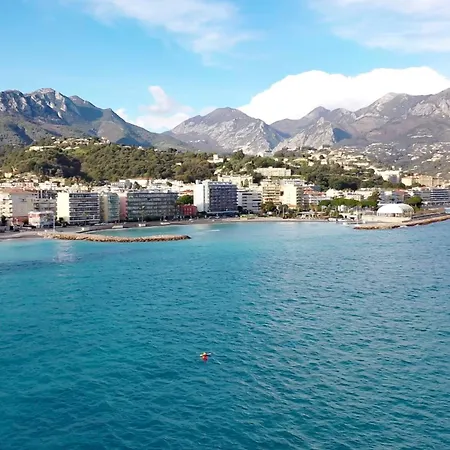 Διαμέρισμα 06bq Close To The *